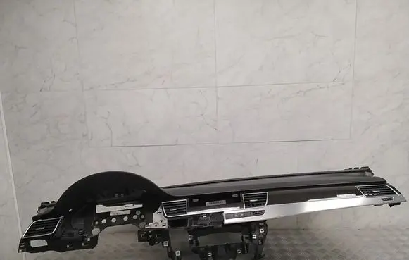 Audi A8 S8 D4 4H Dashboard 4H1857009