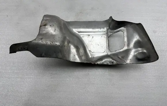 Mercedes-Benz S W222 Heat shield in engine bay A2222413634