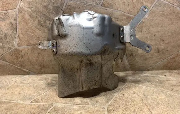 Mercedes-Benz ML W164 Heat shield in engine bay A6420961168
