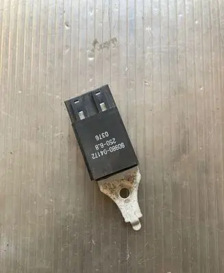 Lexus RX 330 - 350 - 400H Other relay 9098004172 25068 0376