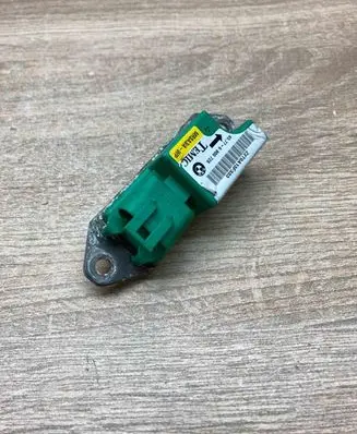 BMW 5 E39 Airbag deployment crash/impact sensor 6900728 MRSA3A
