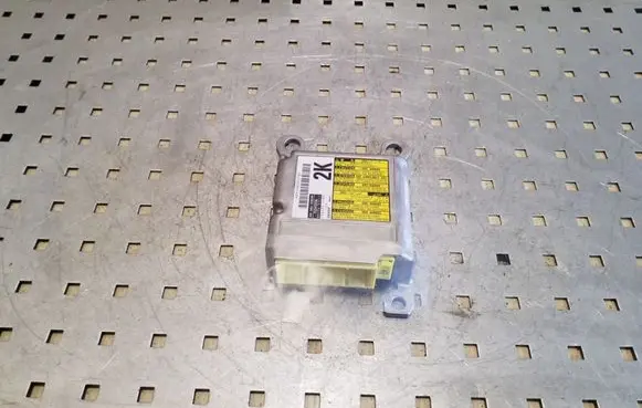 Toyota RAV 4 (XA30) Airbag control unit/module 8917042211