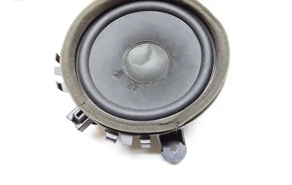 Volvo XC70 Front door speaker 30657445