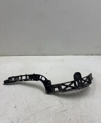 Opel Signum Rear bumper mounting bracket 24427908