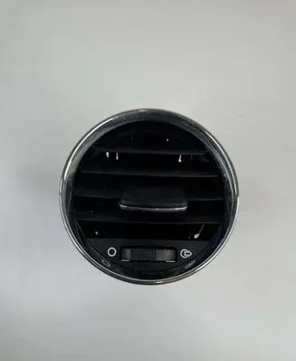 Peugeot 308 Dash center air vent grill 9658515377 Y05190