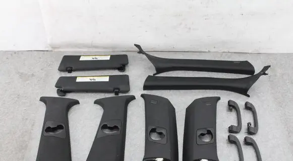 BMW X5M E70 A set of handles for the ceiling 