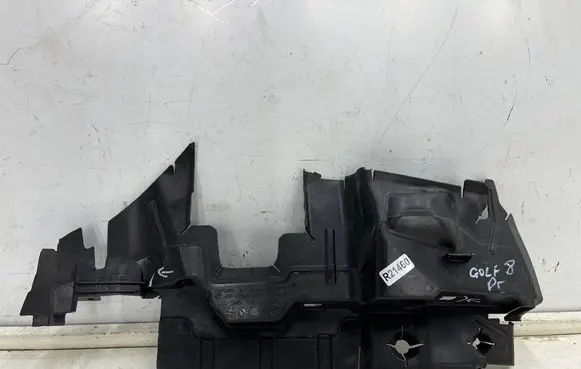 Volkswagen Golf VIII Radiator trim 5h0121284a