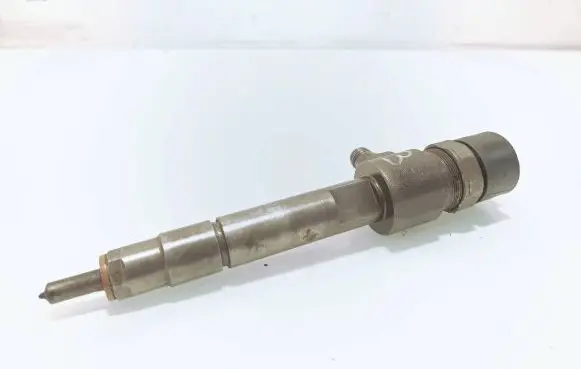 Opel Zafira B Fuel injector 0445110165