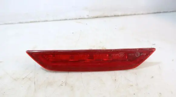 Volkswagen Caddy Third/center stoplight