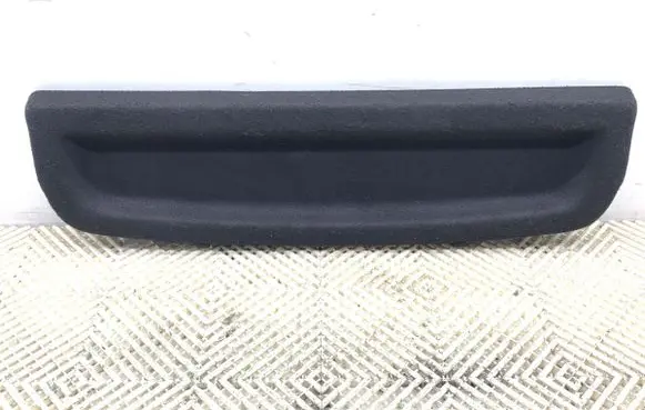 Parcel shelf