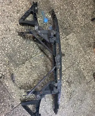 BMW X3 E83 Radiator support slam panel