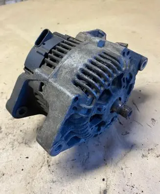 Opel Sintra Generator/alternator 2808490