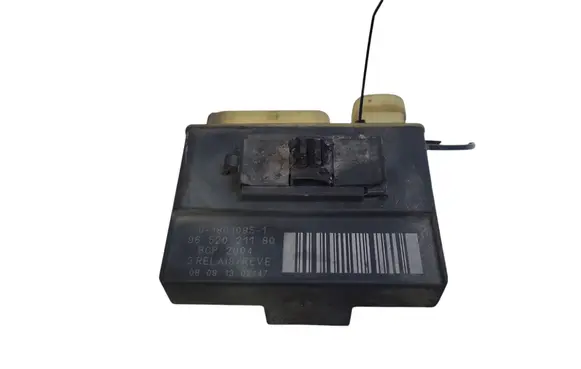 Glow plug pre-heat relay