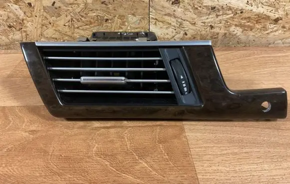 Mercedes-Benz E W212 Dashboard side air vent grill/cover trim A2128300154 06821001