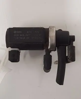 Audi A8 S8 D2 4D Turbo solenoid valve 059906627 72190322 99T070