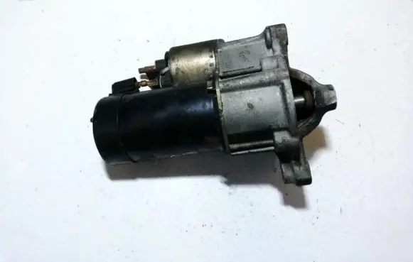 Peugeot 206 Starter motor d6ra572 0720172pf