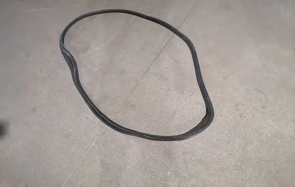 BMW X3 G01 Rear door rubber seal (on body) 7393449 DA12703