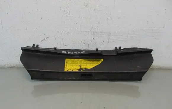 Mercedes-Benz C W204 Trunk/boot sill cover protection A2046900825
