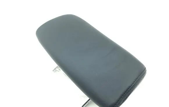 Lexus IS 220D-250-350 Rear seat headrest 