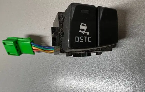 Volvo V50 ESP (stability program) switch 8691530 19206 04W48T