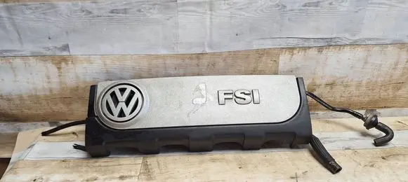 Volkswagen PASSAT B6 Engine cover (trim) 06F129208C