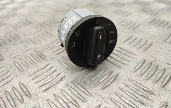 Skoda Octavia Mk3 (5E) Light switch 5E0941431D