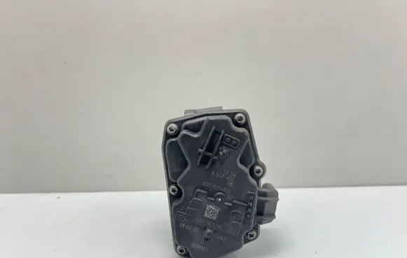 BMW 5 G30 G31 Throttle valve 8512452 A2C18294400