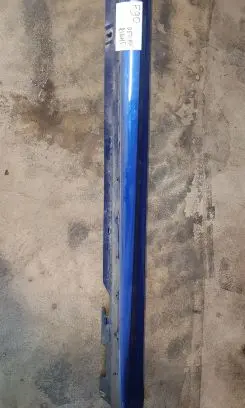 BMW 5 G30 G31 Sill 8064744
