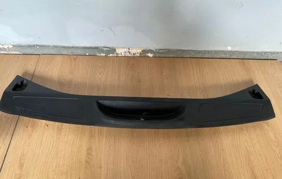 Jeep Grand Cherokee Trunk/boot sill cover protection P1GG75DX9AF
