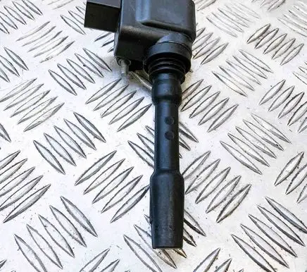 Porsche Macan (95B) High voltage ignition coil 77530004 94660210402