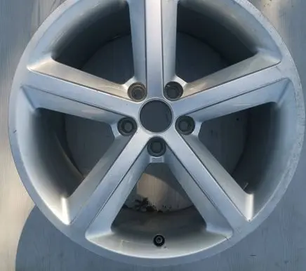 Audi TT TTS Mk2 R18 alloy rim 8J0601025M