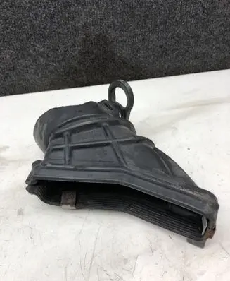 Ford Kuga II Air intake duct part AV619A675AD