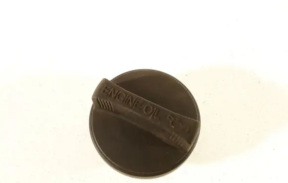 Toyota Yaris Oil filler cap 