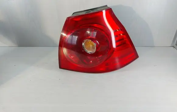 Volkswagen Golf V Rear/tail lights 1K6945096AA