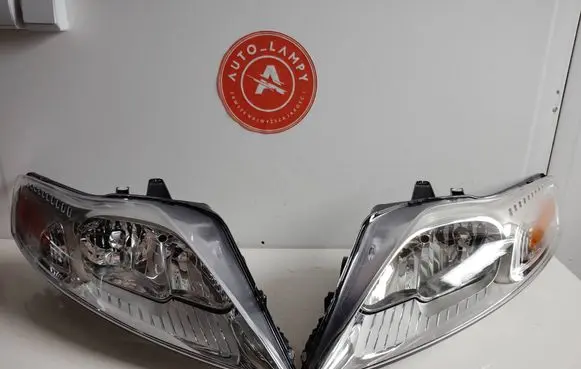 Ford Mondeo MK IV Headlight/headlamp 20B550 13067