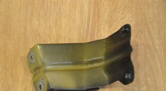 Chevrolet Captiva Fender mounting bracket