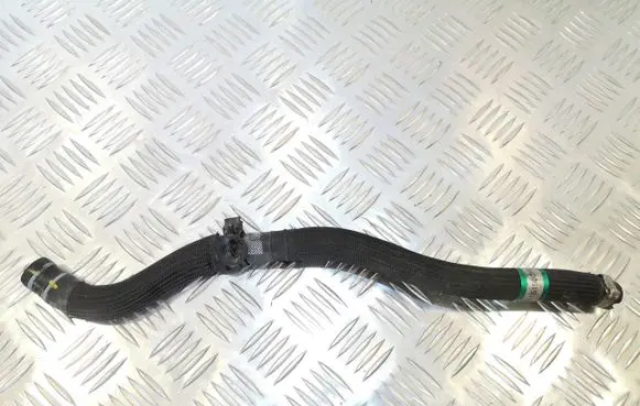 Maserati Quattroporte Engine coolant pipe/hose