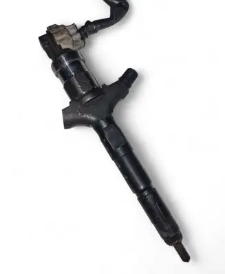 Fuel injector