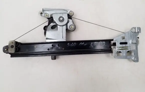 Volvo S60 Rear door manual window regulator 