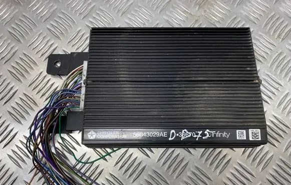 Dodge Durango Sound amplifier 56043029AE 36670
