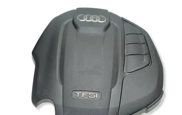 Audi A5 Engine cover (trim) 06L103925M 06L103925 66012002