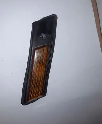 BMW 3 E36 Front fender indicator light 1378013