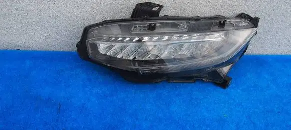 Honda Civic X Headlight/headlamp 10018659