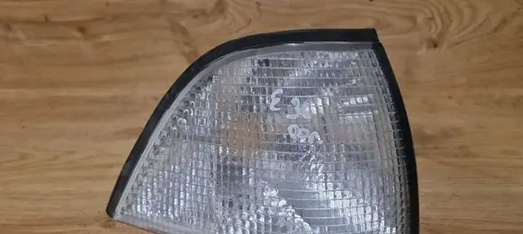 BMW 3 E36 Front indicator light