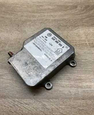 Volkswagen PASSAT B5 Airbag control unit/module 6Q0909605B 5WK42869