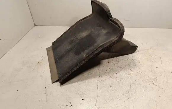 Nissan Qashqai Other under body part 62822BB51A