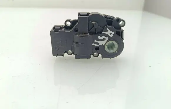 BMW Z4 g29 Air flap motor/actuator T52579A 30032022 EGP0006