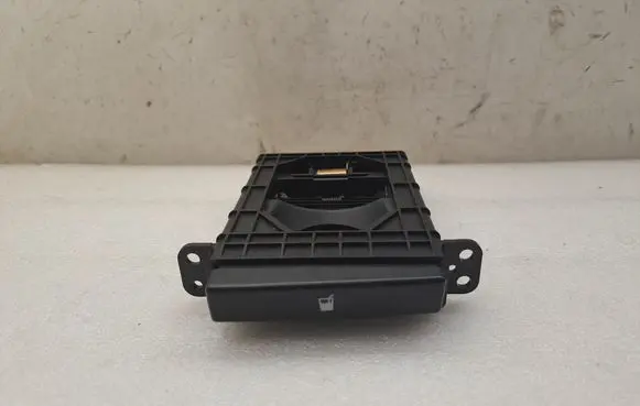 Toyota Avensis T250 Cup holder 5562005011