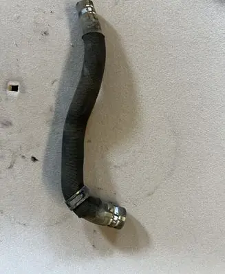 Peugeot 4007 Engine coolant pipe/hose