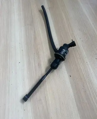 Renault Master III Clutch slave cylinder C1009273
